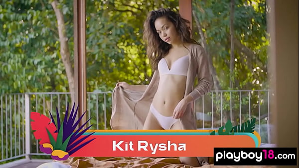 cute faced asian beauty kit rysha wakes up and reveals her exotic pussy 3